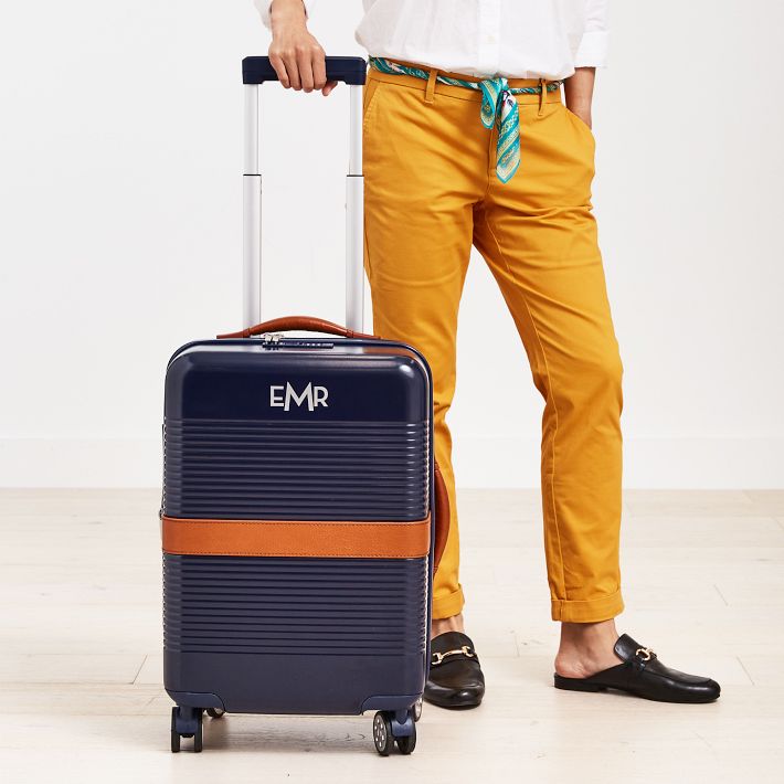 Traveling for the holidays? Shop the best luggage picks from Beis, Away and  more - Good Morning America