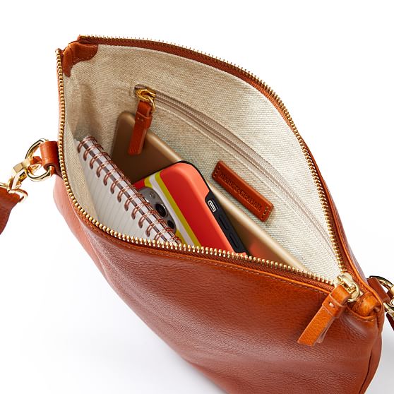 Leather bag with outlet zipper