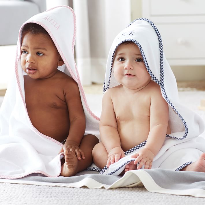 Pottery Barn Kids Gingham Baby Hooded Towel &amp; Washcloths Set