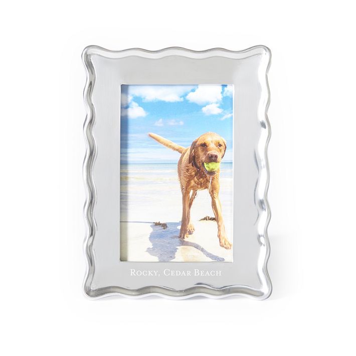 Scalloped Silver Photo Frame