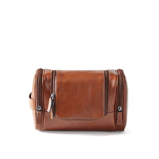 Graham Leather Hanging Toiletry Bag