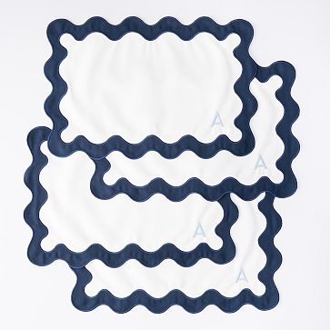 Business &amp; Pleasure Wavy Placemat, Set of 4
