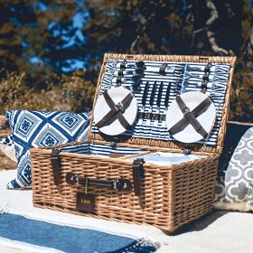 Belmont Picnic Basket, Set for 4