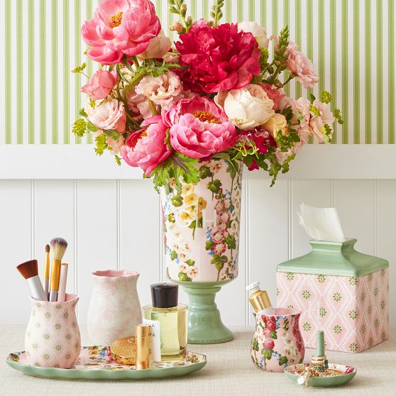 Sanderson Scalloped Ceramic Oval Catchall