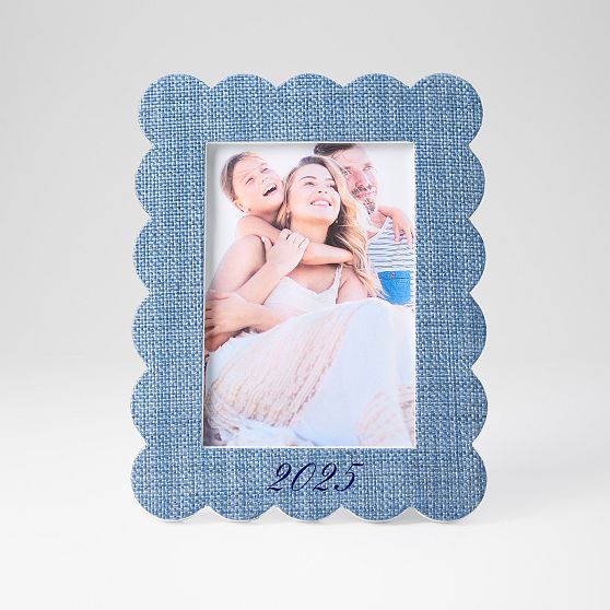 Raffia Scalloped Photo Frame