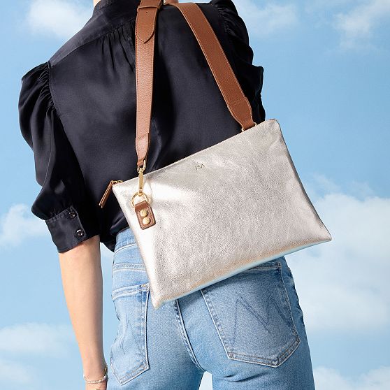 Essential Leather Zipper Crossbody