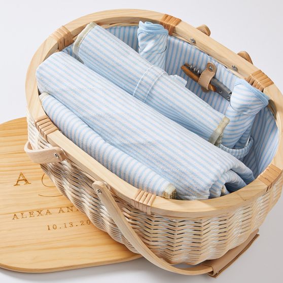 Classic Wicker Picnic Basket For 2