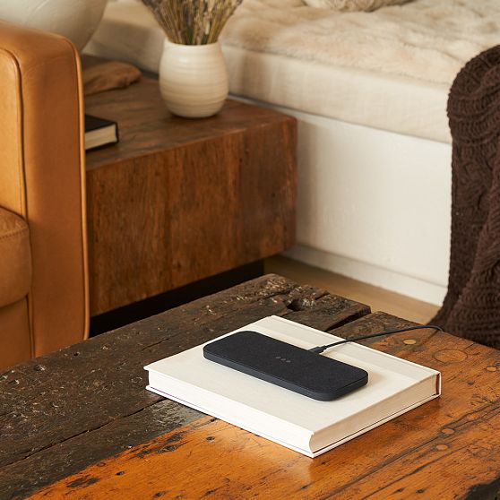 Courant Dual Wireless Charging Block