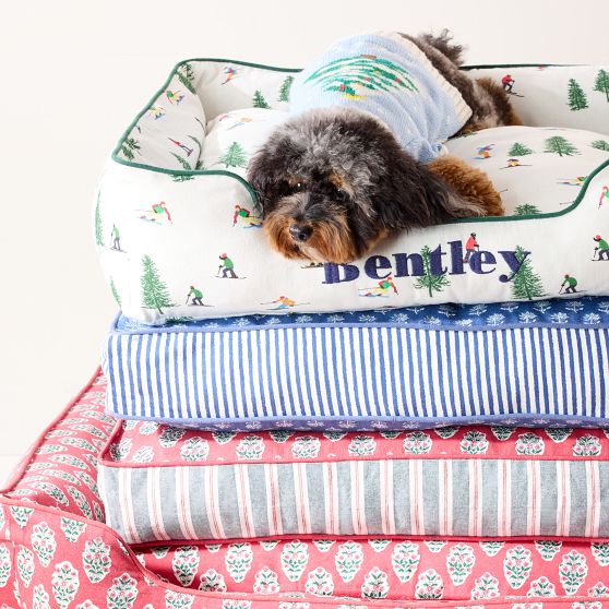 Holiday Deluxe Dog Bed Lounger