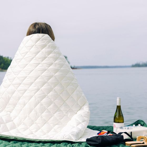 Waterproof Puffer Blanket