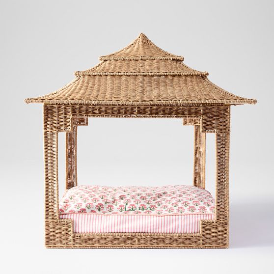 All-Weather Wicker Pagoda Dog Bed