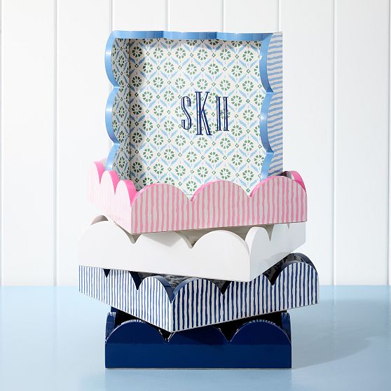 Scalloped Lacquer Mini Tray