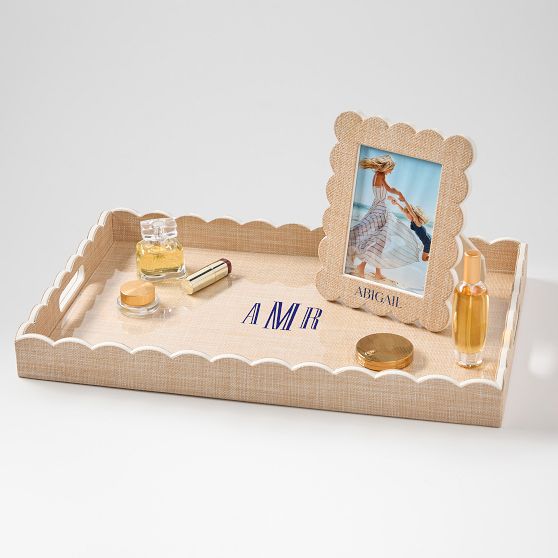 Montauk Raffia Scalloped Tray