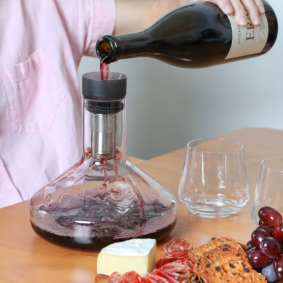 Rabbit Wine Decanter &amp; Strainer