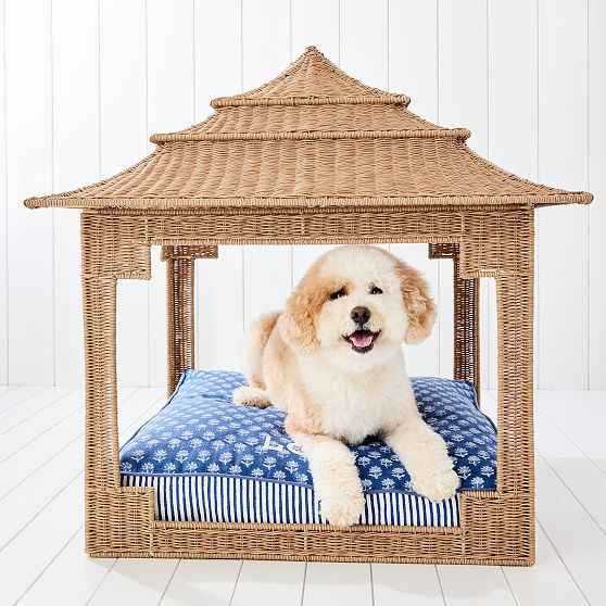 All-Weather Wicker Pagoda Dog Bed