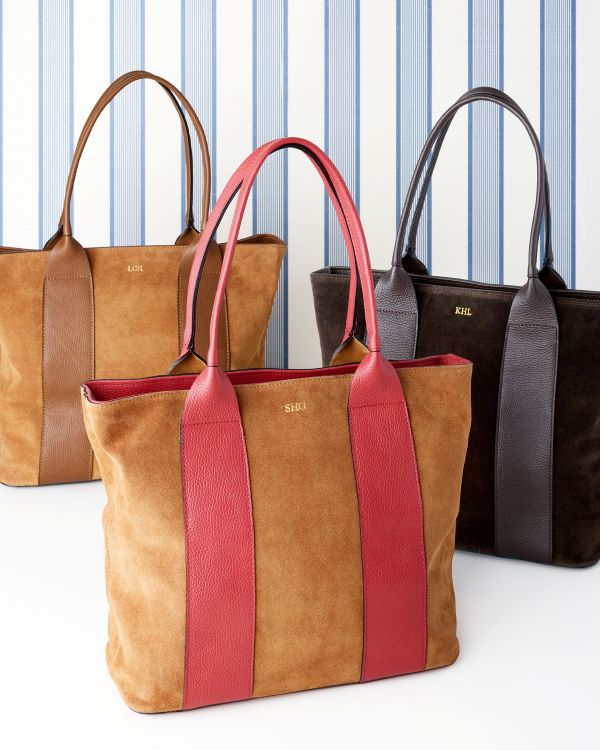 Shop Tote Bags >