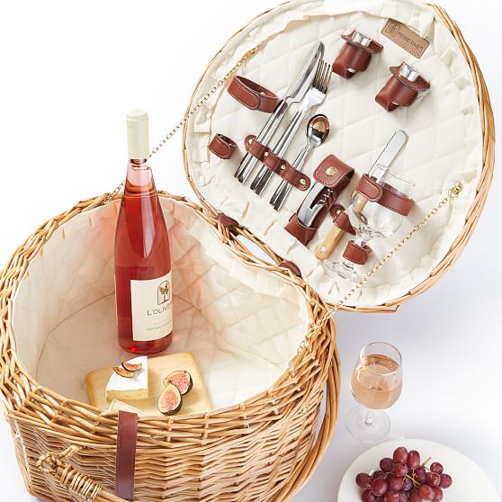 Heart Picnic Basket, Set for 2 Mark and Graham