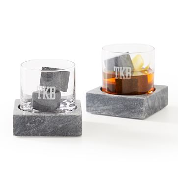 Whiskey On The Rocks Set 2 Whiskey Glasses with Two Ice Cube Molds