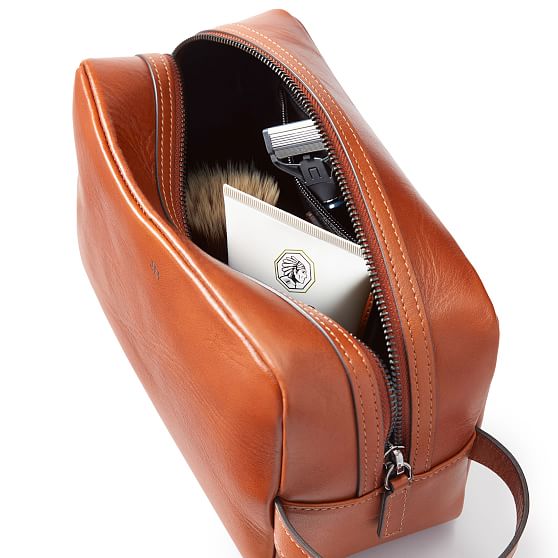 Graham Leather Hanging Toiletry Bag