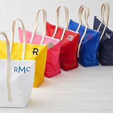 Monogrammed tote outlet bags with pockets