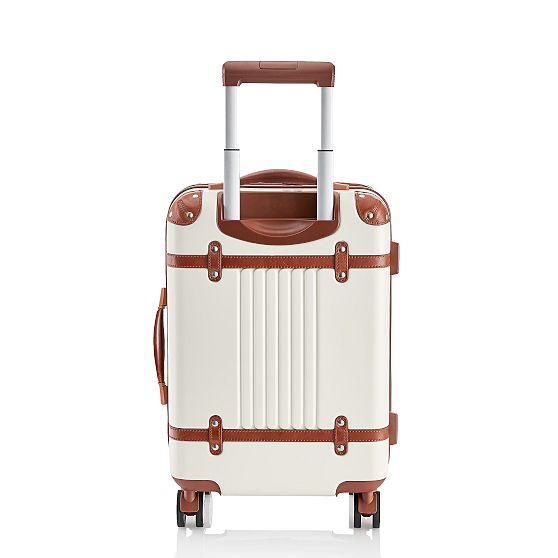 Terminal 1 Ultimate Travel Gift Set Mark and Graham