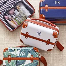 Personalized Leather Toiletry Bags + Toiletry Bags | Mark