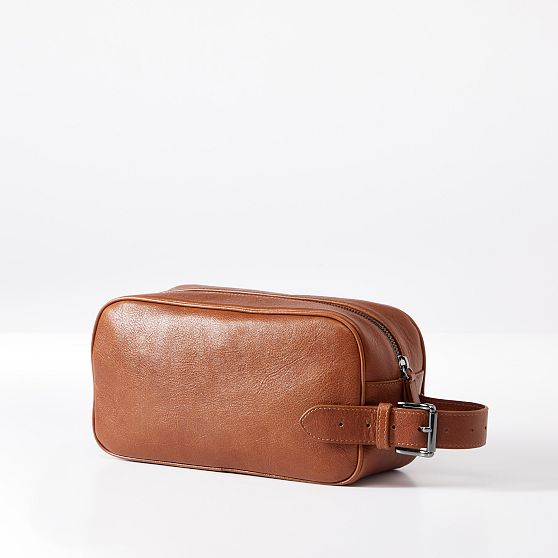 Carson Leather Travel Pouch