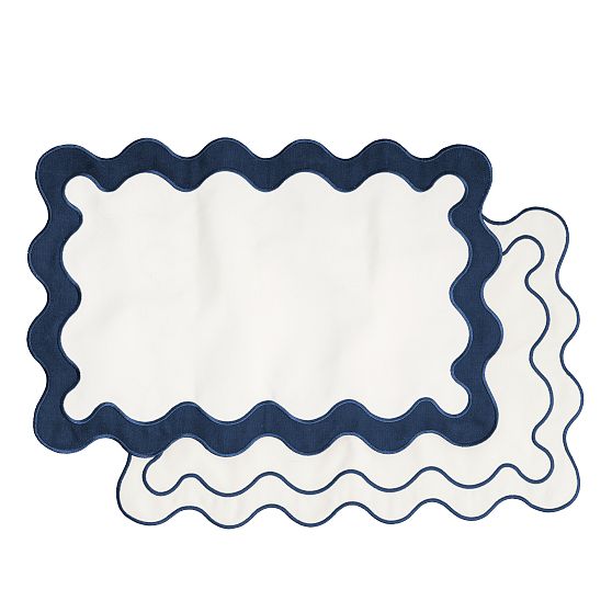 Business &amp; Pleasure Wavy Placemat, Set of 4