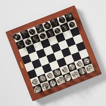 Deluxe Leather Chess Set