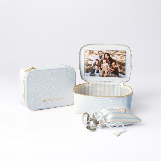 Clear Coated Travel Pill Organizer