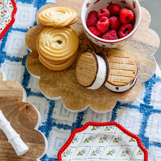 Mark &amp; Graham x Pencil &amp; Paper Co. Scalloped Cheese Board