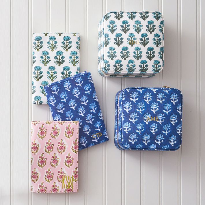 Fillmore Luggage Tag and Passport Case | Mark and Graham