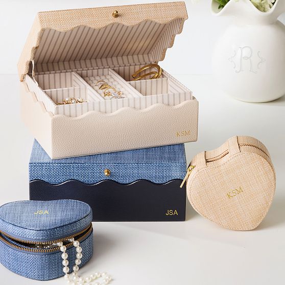 Scalloped Raffia Jewellery Box