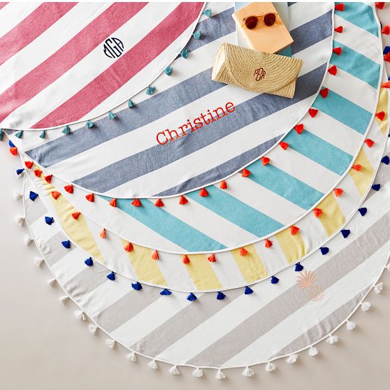 Pom Pom Beach Towel, Circle