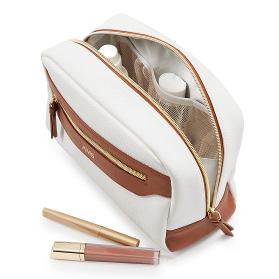 Concourse Travel Pouch