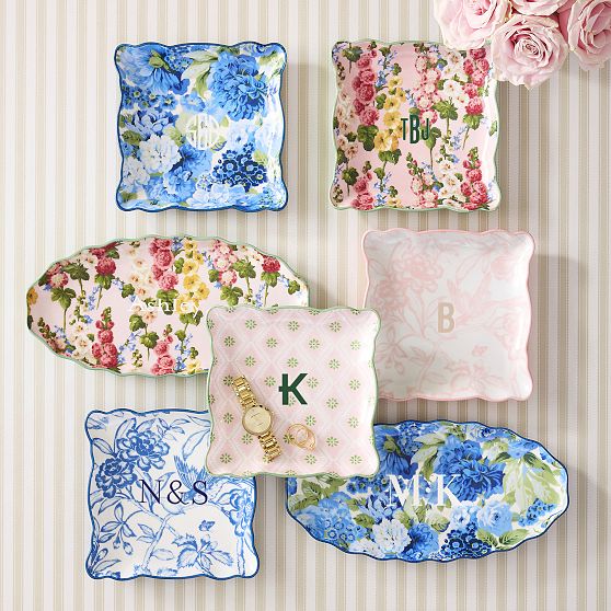 Sanderson Scalloped Ceramic Catchall