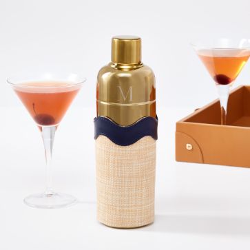 Bar + Cocktail