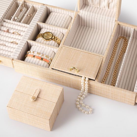 Raffia Jewellery Box