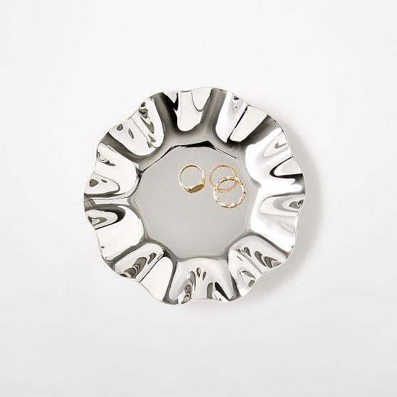 Silver Ruffle Catchall